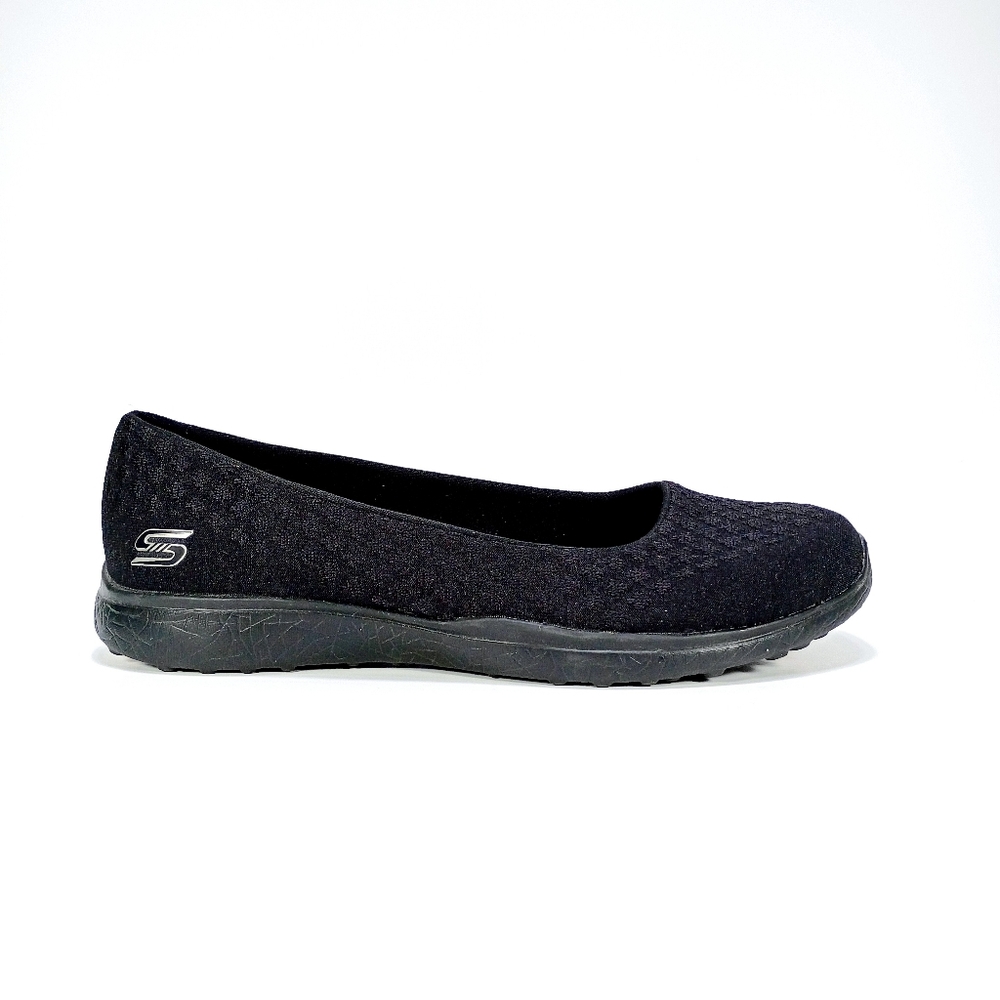 Skechers Microburst One Up Womens 9.5 Black Textile Memory Foam Slip On Flats